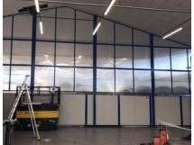 particolare interno parete a luce 